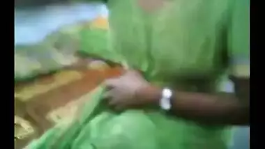 Hyderabad wife in Saree enjoys coarse and hardcore sex