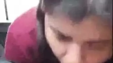 Car mai office ki ladki ka boss se hardcore pussy fuck scene