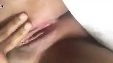 380px x 214px - Indian Girl Tastes Pussy Juice While She Masturbates Her Cunt indian tube  porno