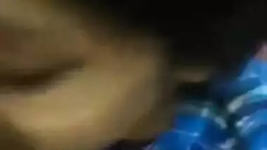 Skinny Desi girlfriend gets her XXX hairy pussy fucked by her boyfriend MMS