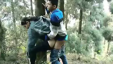 18 Year Old Fucking Horny Mature Indian MILF Aunty Outdoor