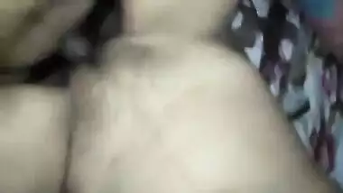 Porn video is made possible after the Indian wife hides her face