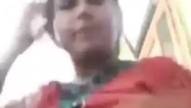 Hot desi aunt wide navel and hot big boobs and pussy show video call