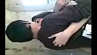 Indian sex clips of a young couple enjoying a nice outdoor kissing