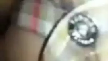 Pakistani teacher takes advantage of her student desi