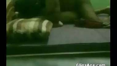 Desi whore lady Omkari captured nude by her regular client at his place