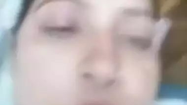 Desi hot bhabi selfie video-1