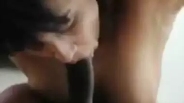 Young Desi slut from the office pleases her boss with XXX blowjob