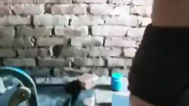 Desi Girl Record Her Bathing Clip For Lover