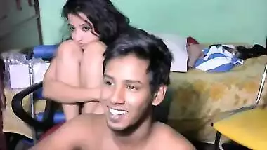 Newly married south indian couple with ultra hot babe WebCam Show (2) - Pornhub.com