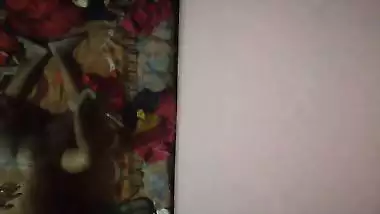 Padosiyo ki chudai spycam video