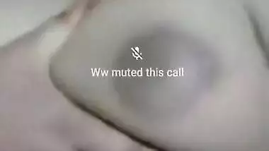 Today Exclusive- Sexy Desi Bhabhi Showing Her Boobs And Pussy On Video Call