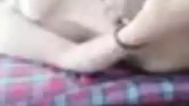 Whorish wife with mask is fucked by her XXX lover in Desi homemade porn