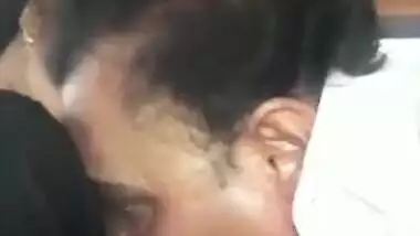 Mature Mallu Desi XXX woman have a illicit sex inside car MMS