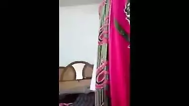 Hindi sex video of a mature boy having pleasure with a juvenile bhabhi