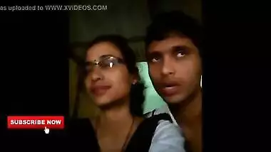 Best kiss video by two lovers whatsapp viral video College lovers mms video