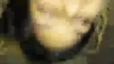 Desi village teen girl fucked by neighbor guy on bed of hay