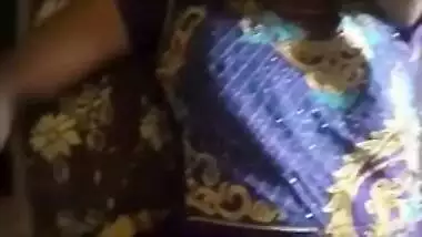 Hard penis needs to be satisfied and the Desi aunty gives handjob