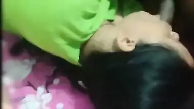 Kaki Ki Beti Jab So Rahi Thi Tab Lund Muh Me Chuswaya