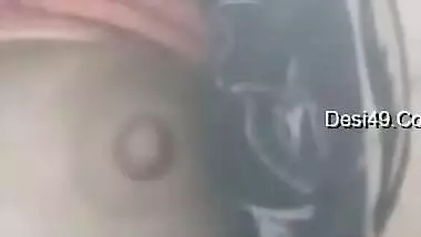 Today Exclusive- Desi Girl Showing Her Boobs On Video Call Part 2