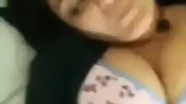 Girl Sucking Lover Dick Fucking in Hotel Showing her Mom Pic n Dirty Talkin About her part 3