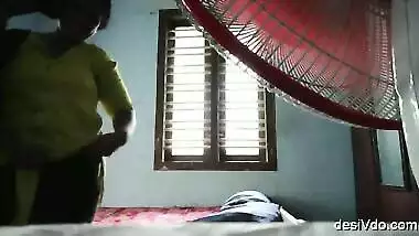 Devar Bhabi smooching Sucking boobs and Blowjob beautifully ghapaghap 4 clips part 3