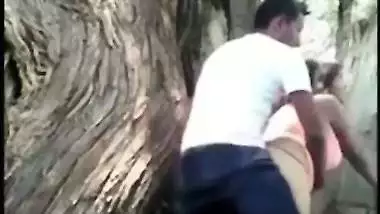 Desi school girl enjoying outdoor sex with BF and caught on XXX cam