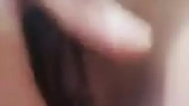 Horny Desi XXX wife displaying her round boobs with puffy nipples