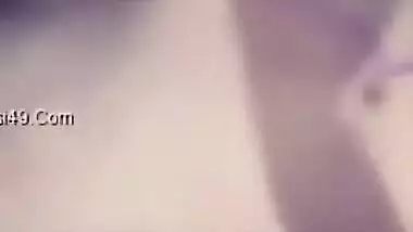 Desi bitch has nice boobs with big nipples and fuckable hairy pussy