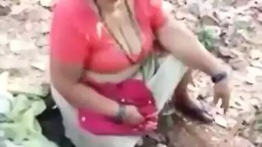 Indian Woman 40year Sex - 40 Year Old Aunty Sex indian xxx movies at Hindixclips.com