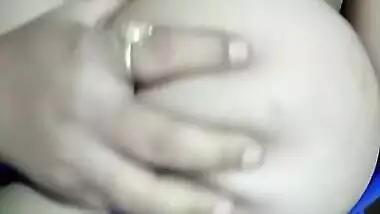 Indian Stepmom Video Call Pe Boobs Dikahti Hui. Indian Big Boobs Lovers - Huge Boobs