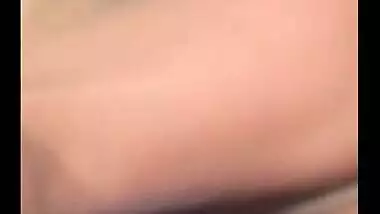BF sex video of a hot NRI bhabhi enjoying a big white dick in her asshole