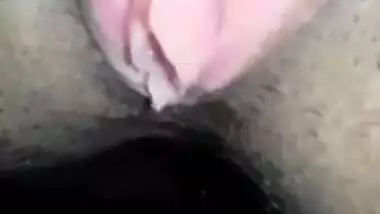 Bangladeshi Village Girl Showing Her Virgin boobs And Pussy 3 Clips Part 3