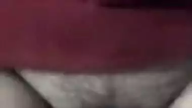 Close-up XXX video of mature Desi slut taking cock into hairy cunt