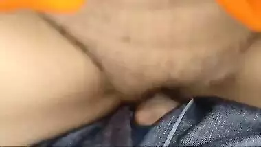 Macho picks up the Desi girl and brings her to forest for XXX mischief