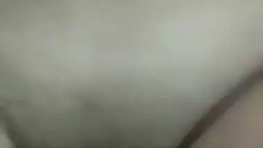 BF fucks his sexy GF’s tight, shaved pussy