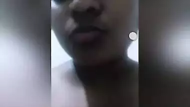 Desi Mallu Girl Showing Her Boobs And Pussy Fingering On Video Call Part1