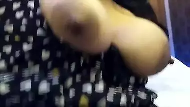 Sonia malik hot sex with cumshot hindi audio abe ye khada kyo nhi ho raha