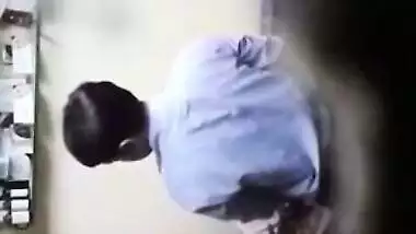Desi aunty with doctor in Indian sex in clinic mms scandal