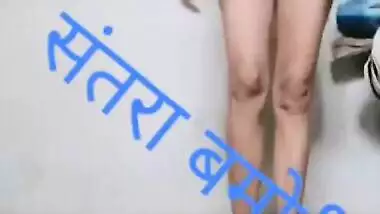 Hot Dehati chick poses for the cam showing her smooth Desi XXX pussy