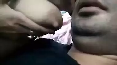 Tamil mature sexy video has been recorded on cam