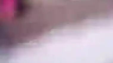 Desi XXX wife in a yellow sari flashes her tits in amateur solo sex video