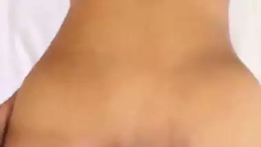 Man fucks a sexy call girl’s shaved pussy in a hotel room