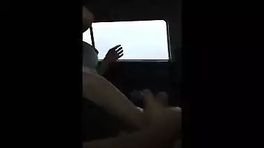 Pakistani sex clip of Muslim Karachi cutie outdoor sex in car