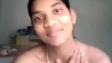 HYDERABAD AUNTY self recorded video for me to masturbate 