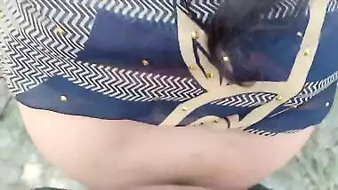 Coition of the Desi woman and XXX partner takes place in the fresh air