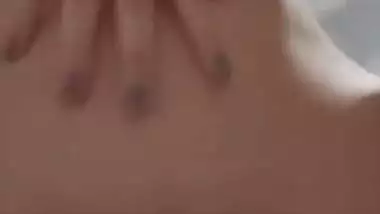 19 yr old girl stripteases erotically in desi girl nude MMS