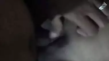 කැල්ල එක්ක රූම් ගියා