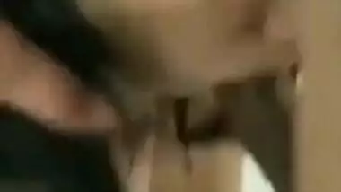 Customer Say “Choos meri Randi, Mera Lund Haath se pakad ke Choos Randi”