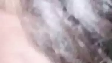 Paki bhabhi nervous blowjob to lover big dick viral MMS